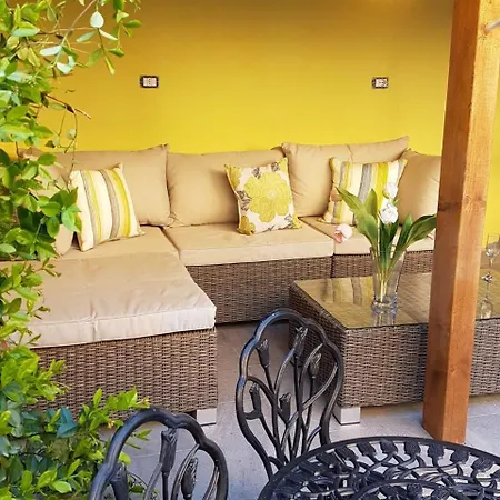 Hébergement de vacances Sleeps 8